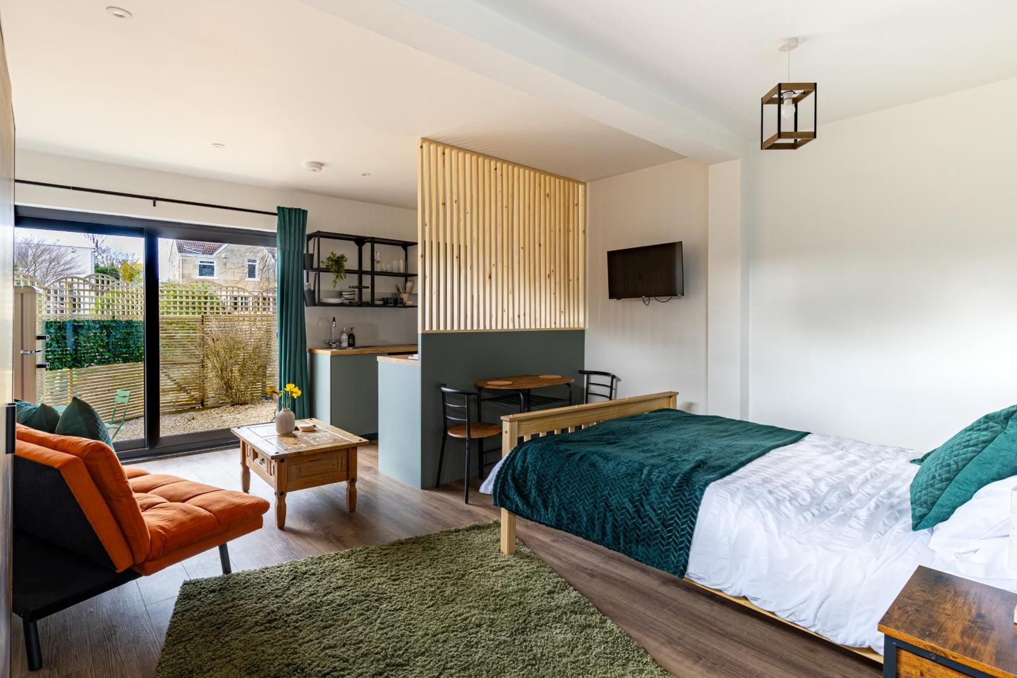 דירות באת' Midford Hideaway מראה חיצוני תמונה